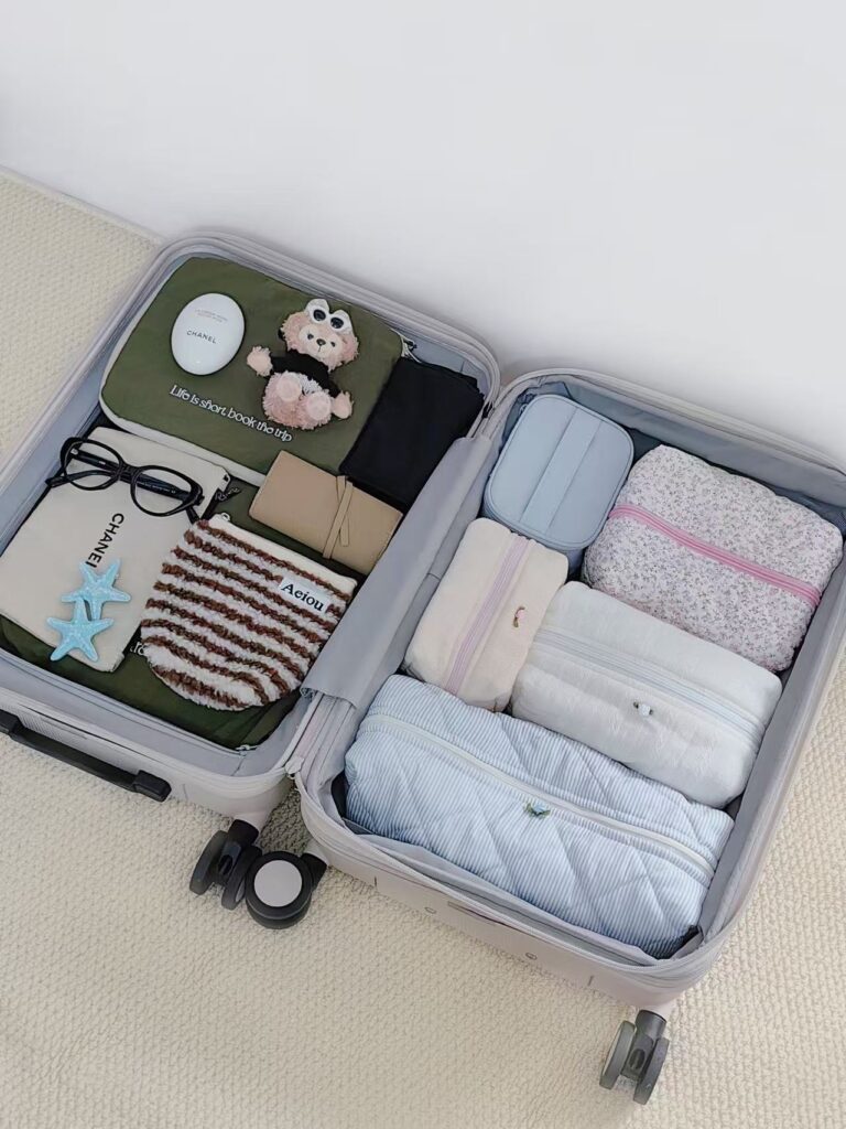 Muslim Winter Packing List for China (Dec–Feb) ❄️ 15 Things You’ll Actually Need